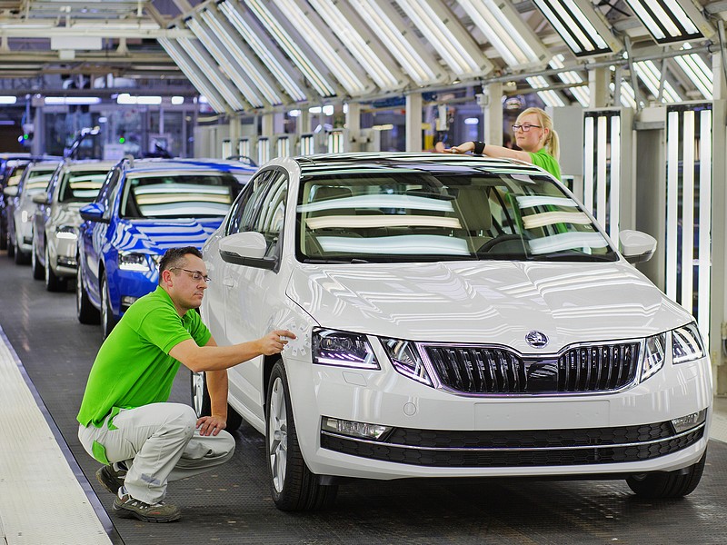Český autoprůmysl v 1. pololetí 2017 nadále rostl